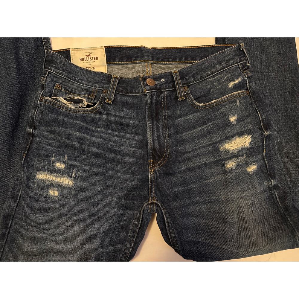 Hollister distressed Dark Wash Men’s jeans Sz 32x32